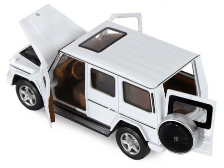 Фото Машина "АВТОПАНОРАМА" Mercedes-Benz G350d, белый, 1/32, свет, звук, инерция, в/к 18*9*13,5 см | Инномарт