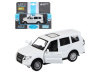 Фото Машина "АВТОПАНОРАМА" Mitsubishi Pajero 4WD Tubro, белый, 1/43, инерция, в/к 17,5*12,5*6,5 см | Инномарт