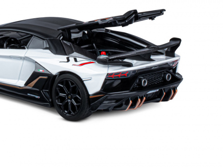 Фото Машина "АВТОПАНОРАМА" Lamborghini SVJ, 1/24, белый, свет, звук, в/к 24,5х12,5х10,5 см | Инномарт