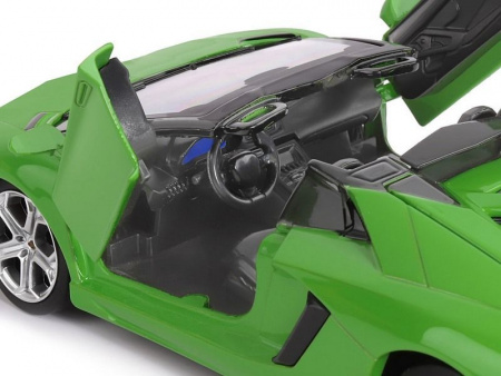 Фото Машина "АВТОПАНОРАМА" Lamborghini Aventador Roadster-OPEN, зеленый, 1/24, в/к 24,5*12,5*10,5 см | Инномарт