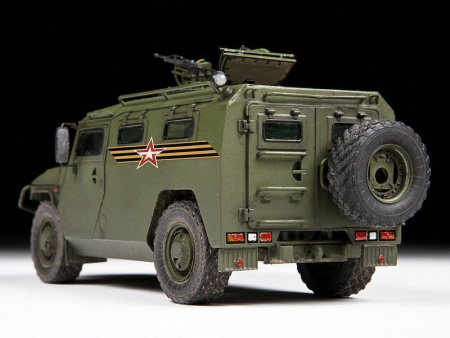 Фото Сборная модель ZVEZDA Бронеавтомобиль ГАЗ "Тигр", 1/35 | Инномарт