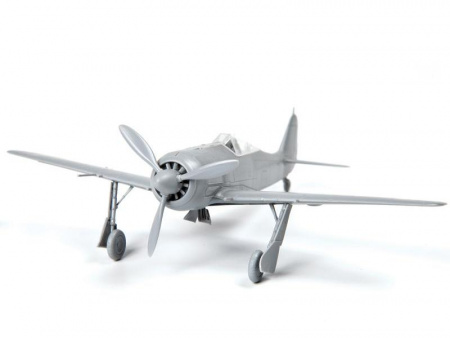 Фото Сборная модель ZVEZDA Немецкий истребитель Фокке-Вульф FW-190A4 (сборка без клея), 1/72 | Инномарт