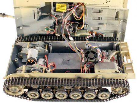 Фото Р/У танк Taigen 1/16 SturmgeschutzIIIausf.gsd.kfz. (Германия) (для ИК танкового боя) 2.4G RTR | Инномарт