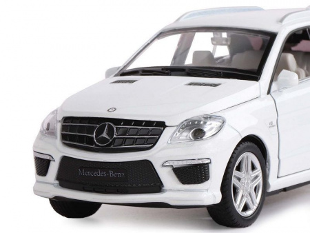 Фото Машина "АВТОПАНОРАМА" Mercedes-Benz ML63 AMG, белый, 1/32, свет, звук, инерция, в/к 17,5*13,5*9 см | Инномарт