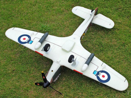 Фото Радиоуправляемый самолет Top RC Hurricane Pro зеленый 750мм flight controller PNP | Инномарт