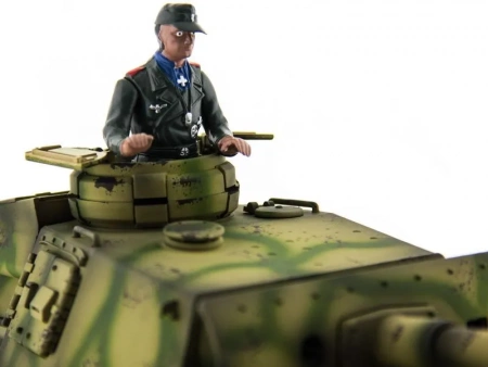 Фото Р/У танк Taigen 1/16 Panzerkampfwagen III (Германия) HC (для ИК танкового боя) V3 2.4G RTR | Инномарт