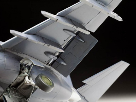 Фото Сборная модель ZVEZDA Самолёт "Як-130", подарочный набор, 1/48 | Инномарт