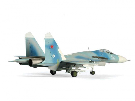 Фото Сборная модель ZVEZDA Советский истребитель Су-27, подарочный набор, 1/72 | Инномарт