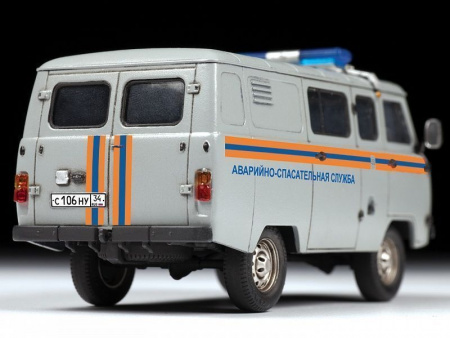 Фото Сборная модель ZVEZDA УАЗ-3909 "Буханка" Аварийно-спасательная служба, 1/43 | Инномарт