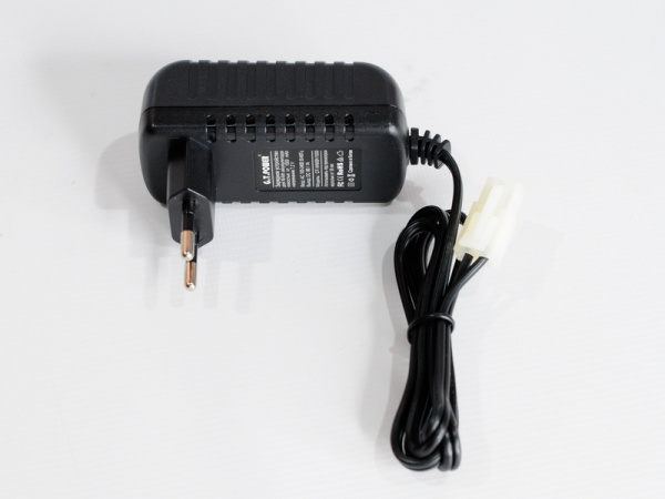 Зарядное устройство G.T.Power NiMh/NiCd (220В/1A/9В) Tamiya | Инномарт
