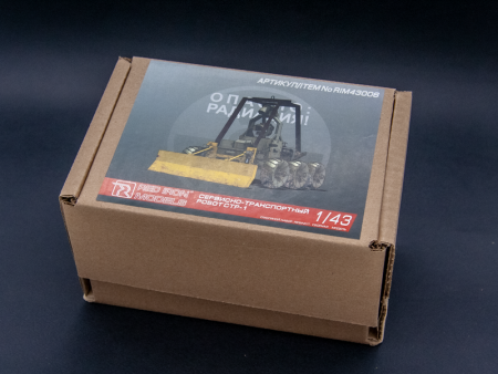 Фото Сборная модель Red Iron Models Сервисно-транспортный робот СТР-1, 1/43 | Инномарт