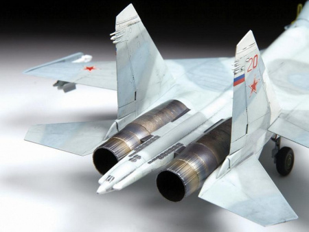 Фото Сборная модель ZVEZDA Российский учебно-боевой самолёт Су-27УБ, 1/72 | Инномарт