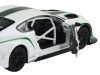 Фото Машина "АВТОПАНОРАМА" Bentley Continental GT3, белый, 1/32, свет, звук, инерция, в/к 17,5*13,5*9 см | Инномарт