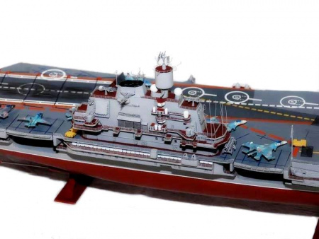 Фото Сборная модель ZVEZDA Российский крейсер "Адмирал флота Сов. Союза Кузнецов», под. набор, 1/720 | Инномарт