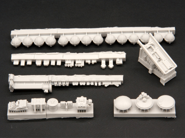 Сборная модель Red Iron Models Космический корабль "Спутник-5", 1/35 | Инномарт