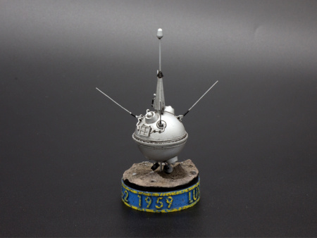 Фото Сборная модель Red Iron Models Советская АМС Луна-2, 1/35 | Инномарт