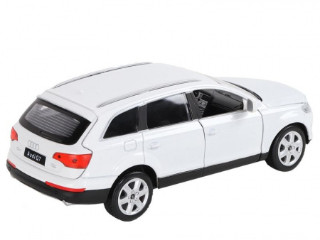 Фото Машина "АВТОПАНОРАМА" Audi Q7, белый, 1/24, свет, звук, в/к 24,5*12,5*10,5 см | Инномарт
