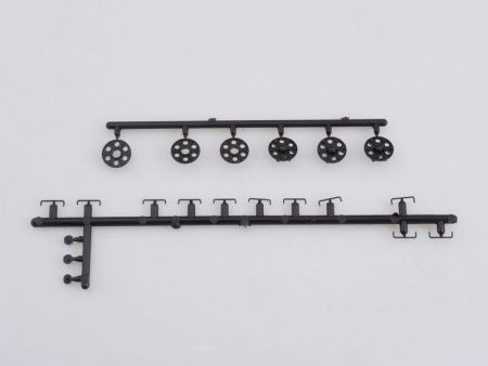 Фото Сборная модель AVD Средний танк T-34-85, 1/43 | Инномарт
