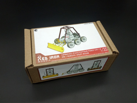 Фото Сборная модель Red Iron Models Сервисно-транспортный робот СТР-1, 1/35 | Инномарт