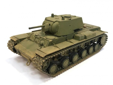 Фото Сборная модель ZVEZDA Советский тяжелый танк образца 1940 г. с пушкой Л-11 КВ-1, 1/35 | Инномарт