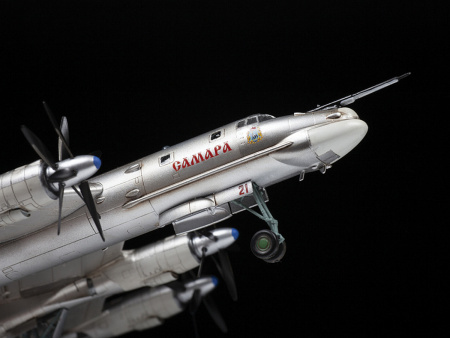 Фото Сборная модель ZVEZDA Российский стратегический бомбардировщик-ракетоносец Ту-95МС, 1/144 | Инномарт