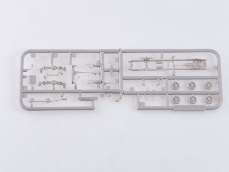 Фото Сборная модель AVD АЦ-40(131)-137А, 1/72 | Инномарт
