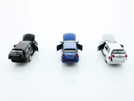 Фото Машина 1:32 Toyota Land Cruiser свет, звук, инерция 15,5см (1/12шт.) б/к | Инномарт