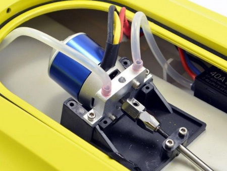 Фото Радиоуправляемый катамаран Volantex RC ATOMIC 700 желтый Brushless 2.4G LiPo RTR | Инномарт