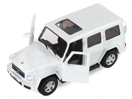 Фото Машина "АВТОПАНОРАМА" Mercedes-Benz G350d, белый, 1/42, инерция, в/к 17,5*12,5*6,5 см | Инномарт