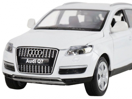 Фото Машина "АВТОПАНОРАМА" Audi Q7, белый, 1/24, свет, звук, в/к 24,5*12,5*10,5 см | Инномарт