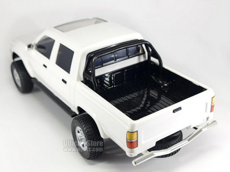 Фото Радиоуправляемая машина WPL пикап Hilux Crew Cab (белая) 4WD 2.4G 1/16 RTR | Инномарт
