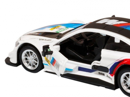 Фото Машина "АВТОПАНОРАМА" BMW M4, 1/44, белый, инерция, откр. двери, в/к 17,5*12,5*6,5 см | Инномарт