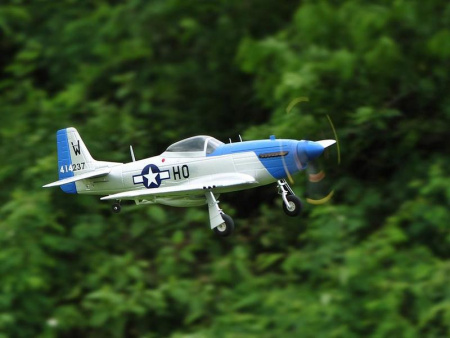 Фото Радиоуправляемый самолет Top RC P-51D синий 750мм 2.4G 4-ch LiPo RTF | Инномарт