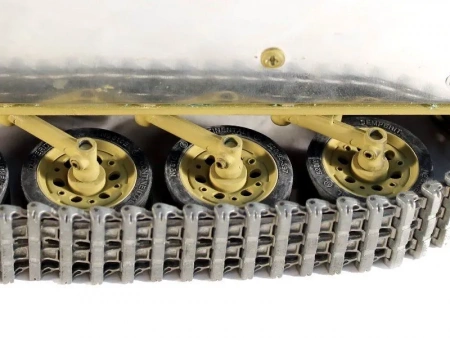 Фото Р/У танк Taigen 1/16 Panzerkampfwagen III (Германия) HC V3 2.4G RTR | Инномарт