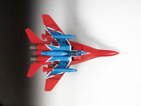 Фото Сборная модель ZVEZDA Авиационная группа высшего пилотажа МиГ-29 "Стрижи", подарочный набор, 1/72 | Инномарт