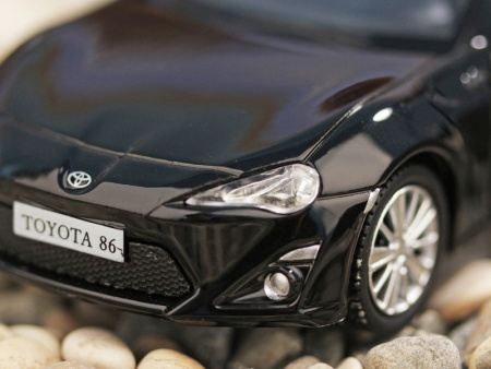 Фото Машина Ideal 1:30-39 Toyota 86 | Инномарт