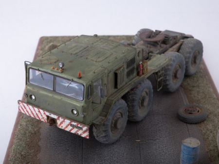 Фото Сборная модель AVD МАЗ-537 с полуприцепом ЧМЗАП-5247Г, 1/43 | Инномарт