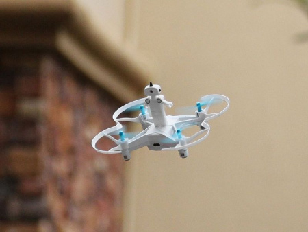 Фото Р/У квадрокоптер Feilun FX132C1 с FPV трансляцией Wi-Fi, 2.4G RTF | Инномарт
