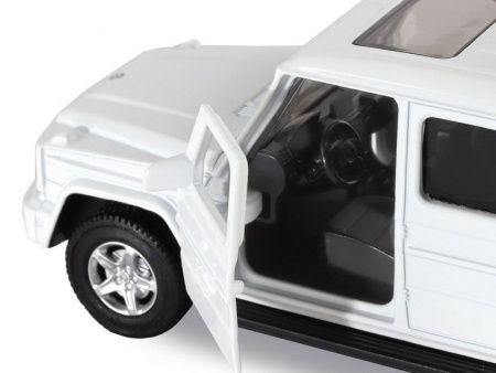 Фото Машина "АВТОПАНОРАМА" Mercedes-Benz G350d, белый, 1/42, инерция, в/к 17,5*12,5*6,5 см | Инномарт