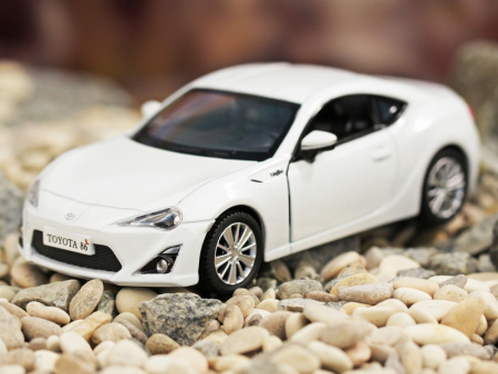 Фото Машина Ideal 1:30-39 Toyota 86 | Инномарт