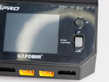 Фото Универсальное зарядное устройство G.T.Power V6PRO Dual Power 7-30/220В, 16Aх2, USB, Wireless 7.5W | Инномарт