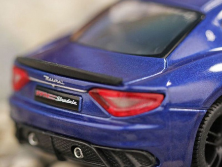 Фото Машина Kinsmart 1:38 Maserati GranTurismo MC Stradale инерция (1/12шт.) б/к | Инномарт