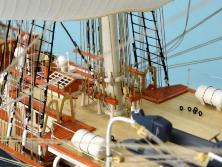 Фото Сборная деревянная модель корабля Artesania Latina BELEM, 1/75 | Инномарт