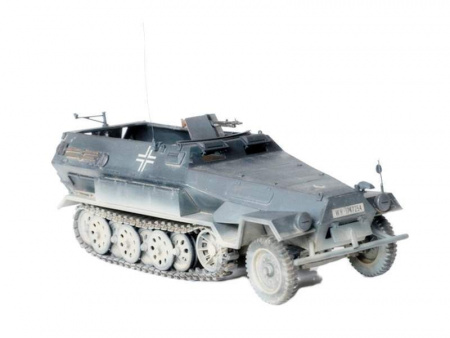 Фото Сборная модель ZVEZDA Немецкий бронетранспортер "Ханомаг" Sd.Kfz 251/1 AusF.B, 1/35 | Инномарт