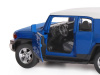 Фото Машина "АВТОПАНОРАМА" Toyota FJ Cruiser, синий, 1/32, свет, звук, инерция, в/к 17,5*13,5*9 см | Инномарт