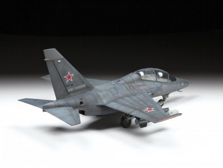 Фото Сборная модель ZVEZDA Российский лёгкий бомбардировщик Як-130, 1/48 | Инномарт