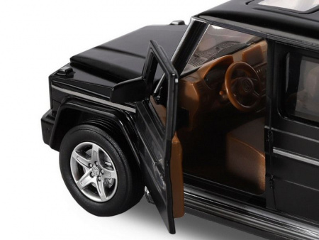 Фото Машина "АВТОПАНОРАМА" Mercedes-Benz G350d, черный, 1/32, свет, звук, инерция, в/к 18*9*13,5 см | Инномарт