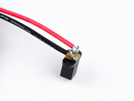 Фото Зарядное устройство Taigen 7,2V 400mAh с проводкой зарядной системы танка | Инномарт