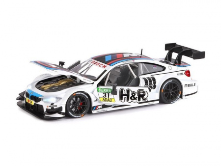 Фото Машина "АВТОПАНОРАМА" BMW M4, белый, 1/24, свет, звук, в/к 24,5*12,5*10,5 см | Инномарт