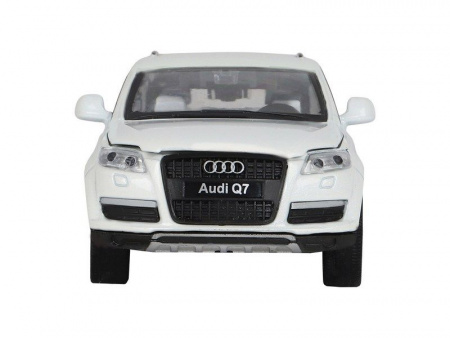 Фото Машина "АВТОПАНОРАМА" Audi Q7, белый, 1/32, свет, звук, инерция, в/к 17,5*13,5*9 см | Инномарт